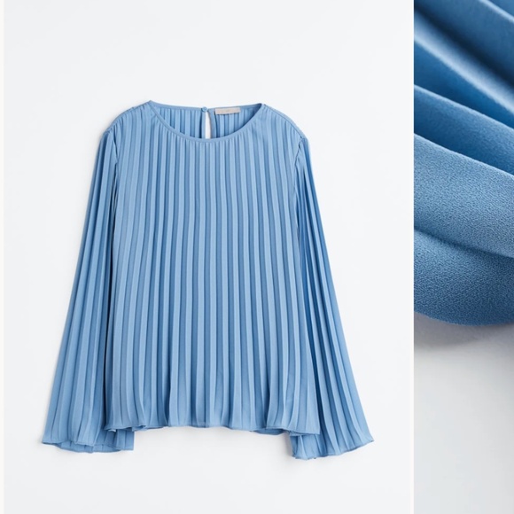 Pleated Blouse Light blue Size M - Picture 1 of 1